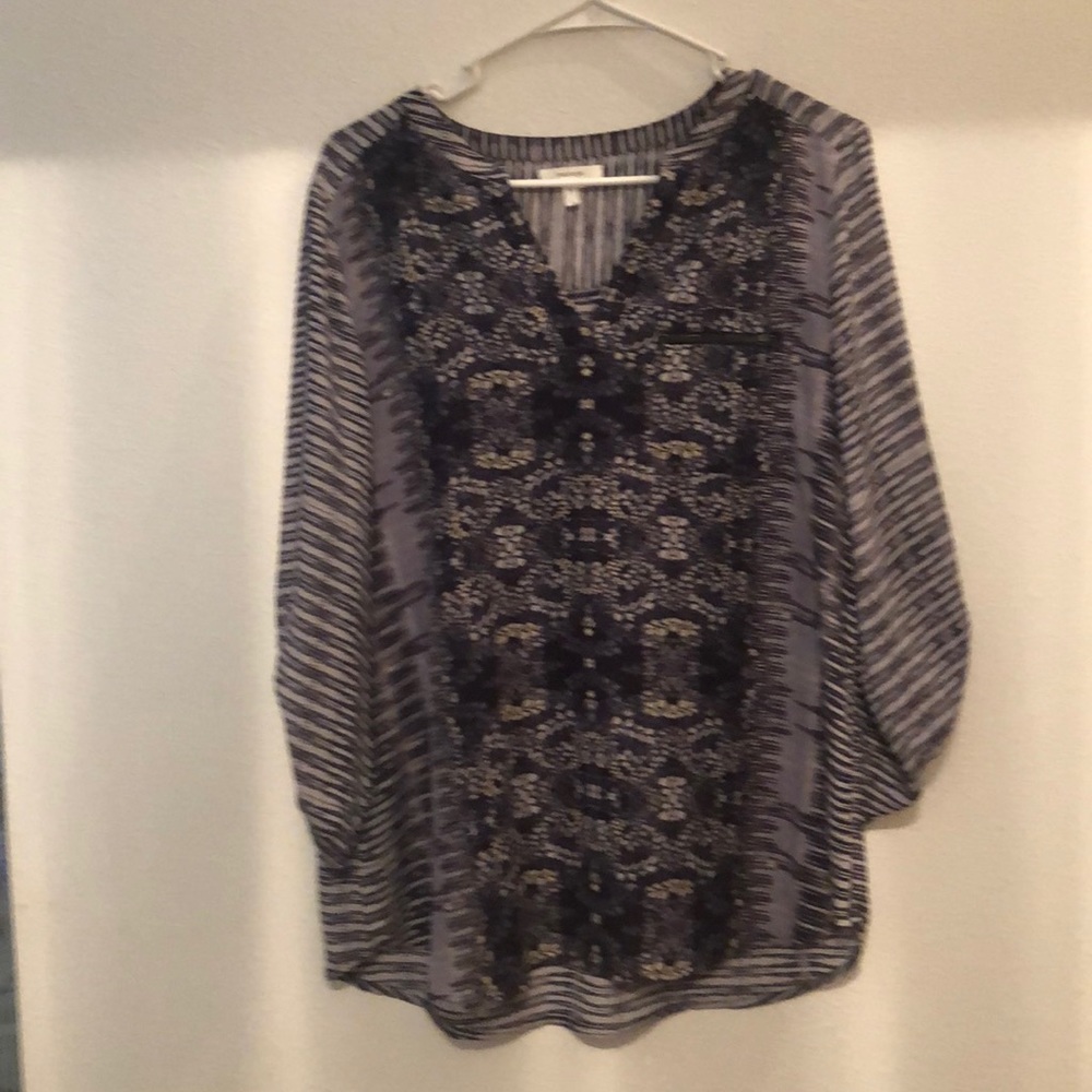 NWOT Lg maurces flowing top